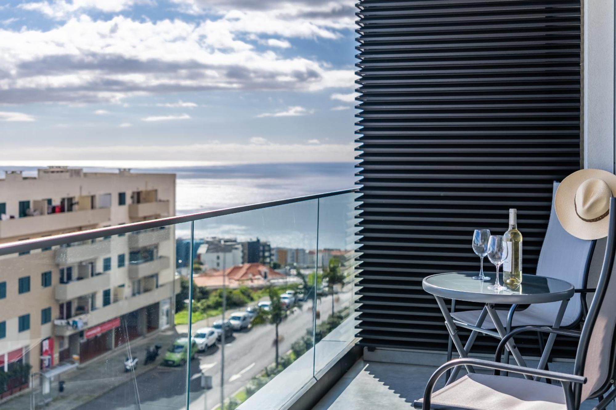 Appartamento Fenix Ocean View By Madeira Sun Travel Funchal  Esterno foto